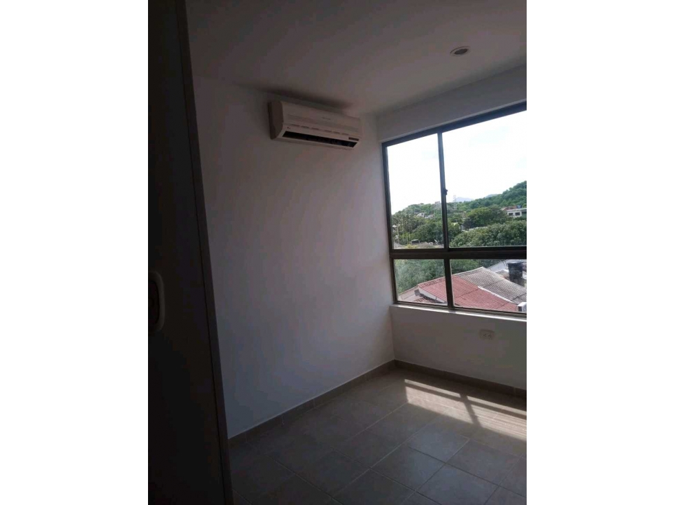 Apartamento de oportunidad, 83m2, 4to piso, el jardin — foto 4