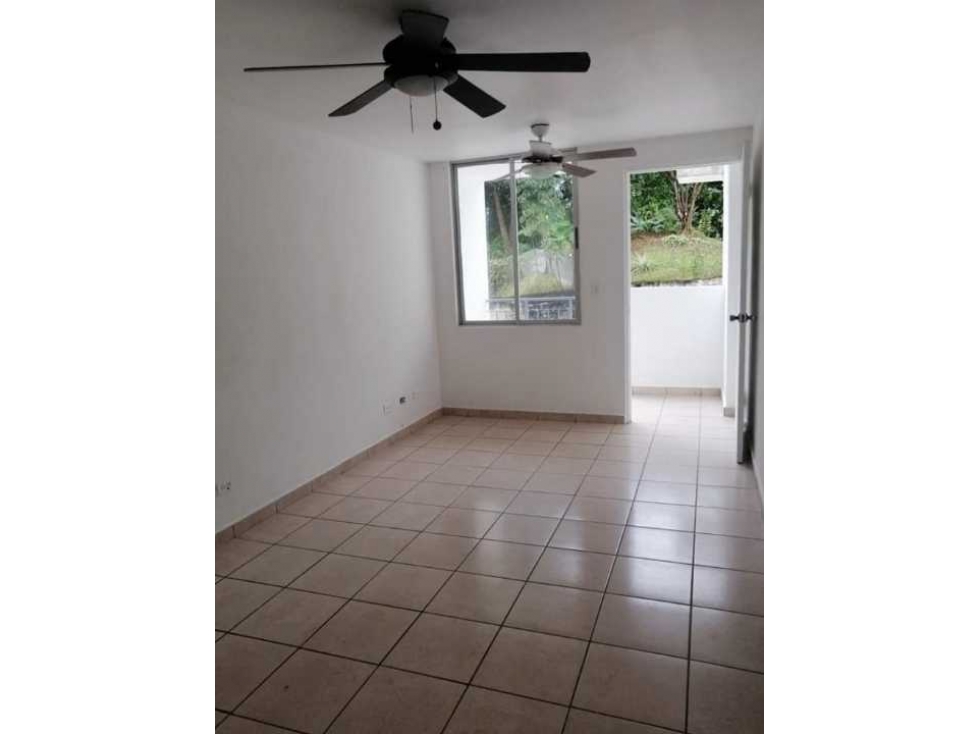 APARTAMENTO DE OPORTUNIDAD VENTA PH ALTOS DE LA COLINA - 2