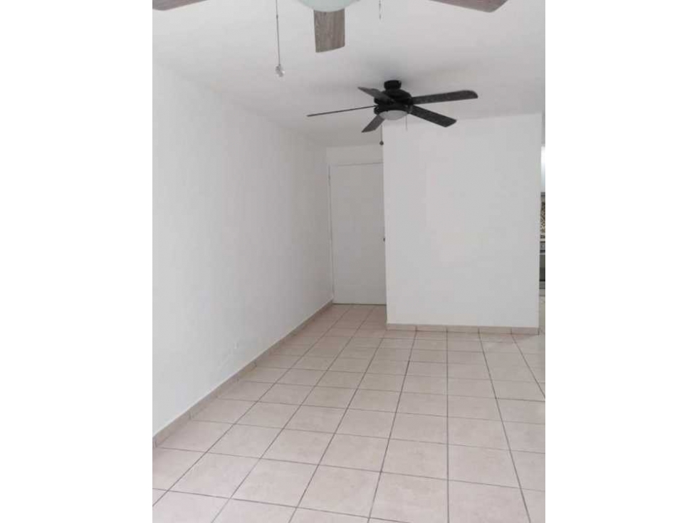 APARTAMENTO DE OPORTUNIDAD VENTA PH ALTOS DE LA COLINA - 6
