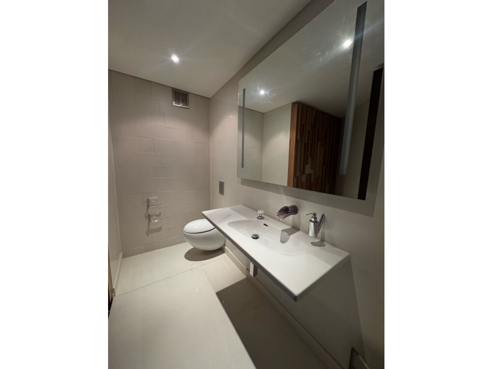 apartamento de un solo nivel, exclusivo edificio Santa Bárbara Alta — foto 3