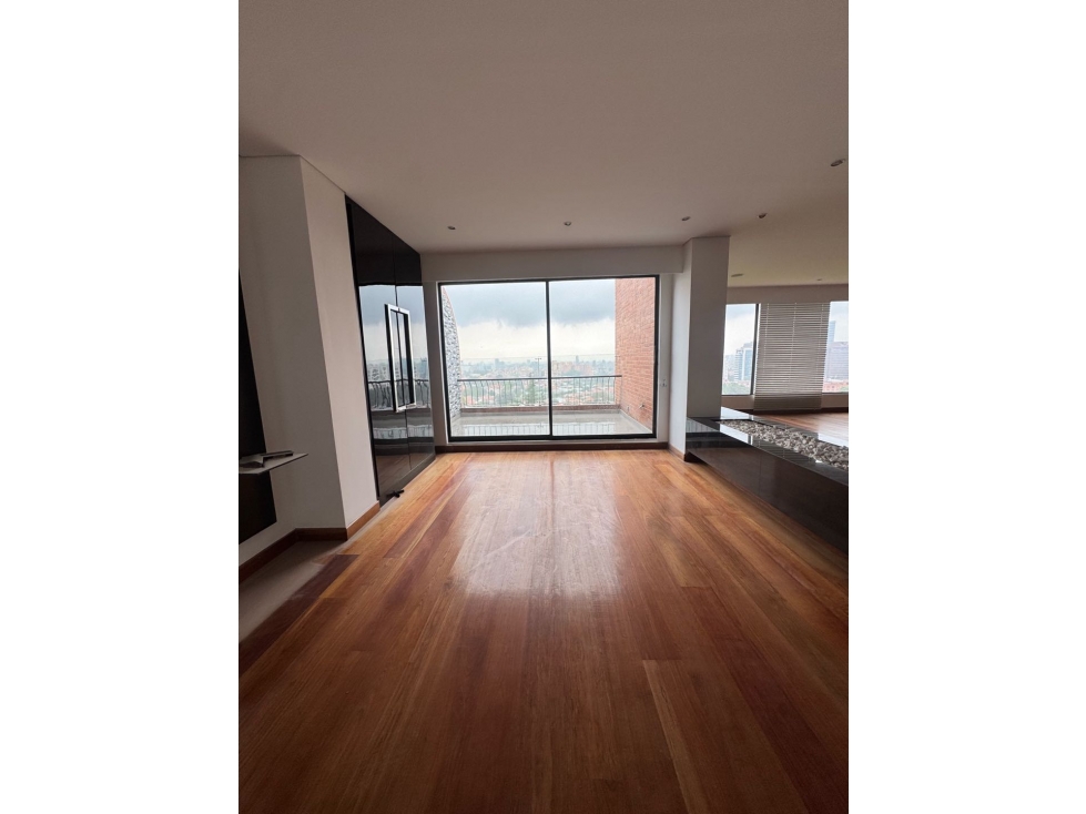 apartamento de un solo nivel, exclusivo edificio Santa Bárbara Alta — foto 5