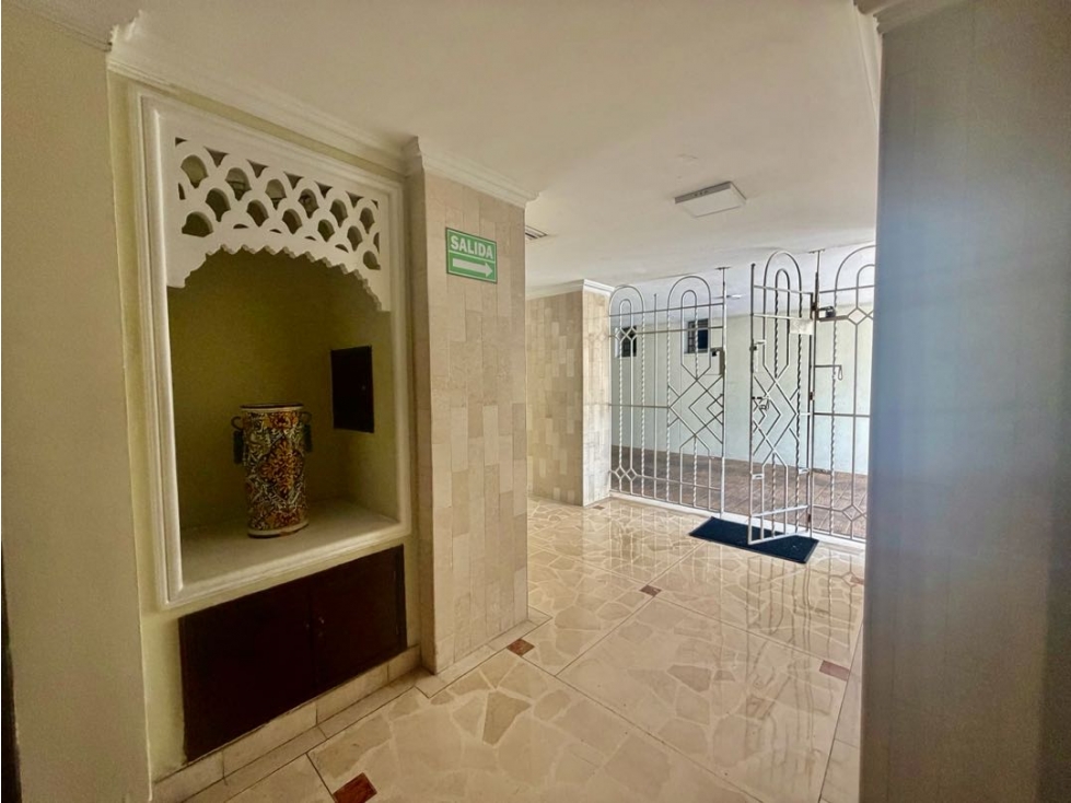 APARTAMENTO DE UNA HABITACIÓN EN VIEJO PRADO EN VENTA — foto 2