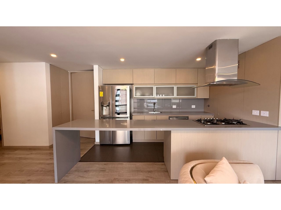 APARTAMENTO EN VENTA SECTOR PADRE MARIANITO — foto 3