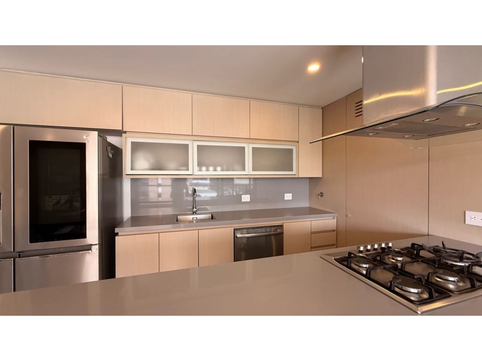 APARTAMENTO EN VENTA SECTOR PADRE MARIANITO — foto 4