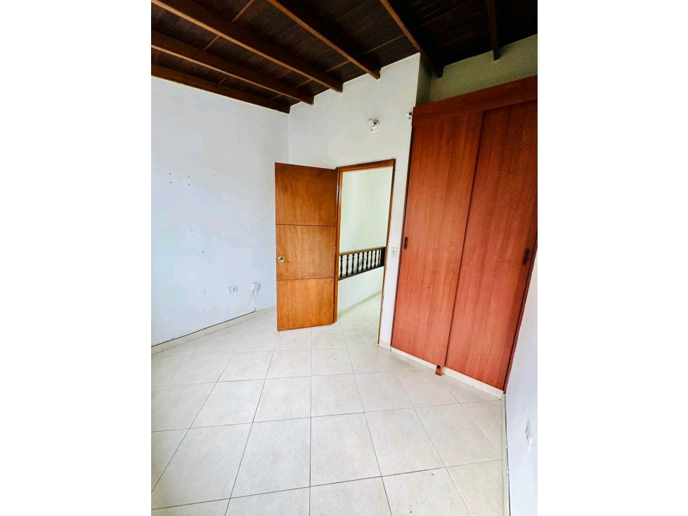 APARTAMENTO DÚPLEX CALASANZ — foto 3