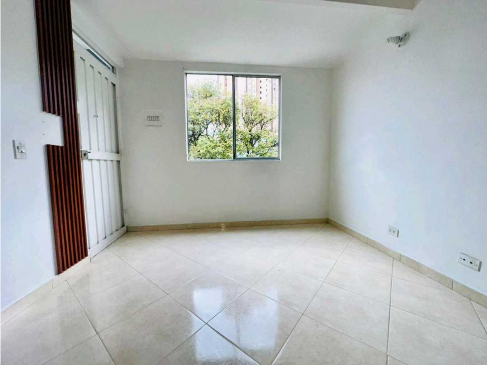 APARTAMENTO DÚPLEX CALASANZ — foto 6