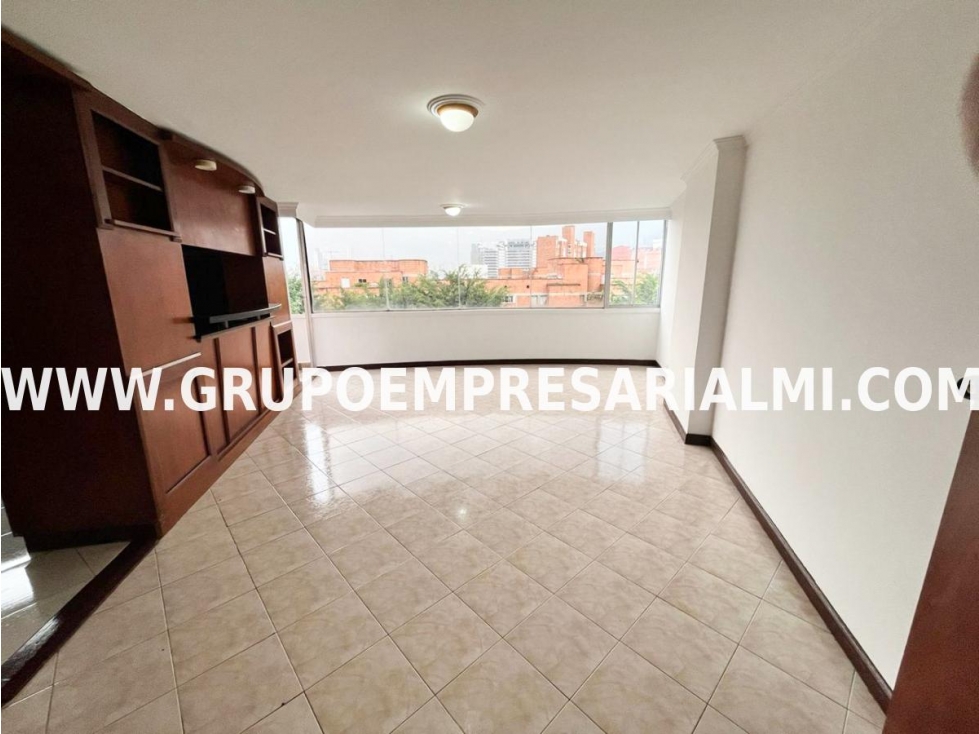APARTAMENTO DÚPLEX EN ARRIENDO - SECTOR CONQUISTADORES COD: 31715 — foto 2