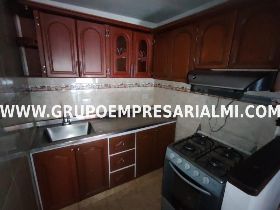 APARTAMENTO DÚPLEX EN ARRIENDO - SECTOR LA FLORESTA COD: 33310 — foto 3