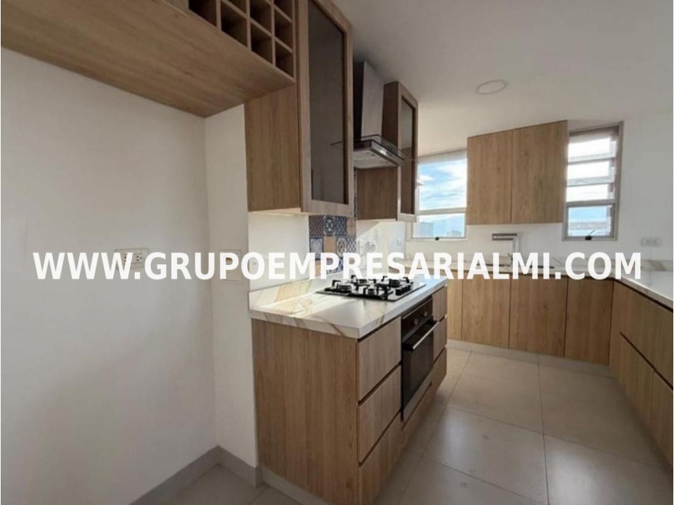 APARTAMENTO DÚPLEX EN ARRIENDO - SECTOR EL TESORO COD: 33402 — foto 6