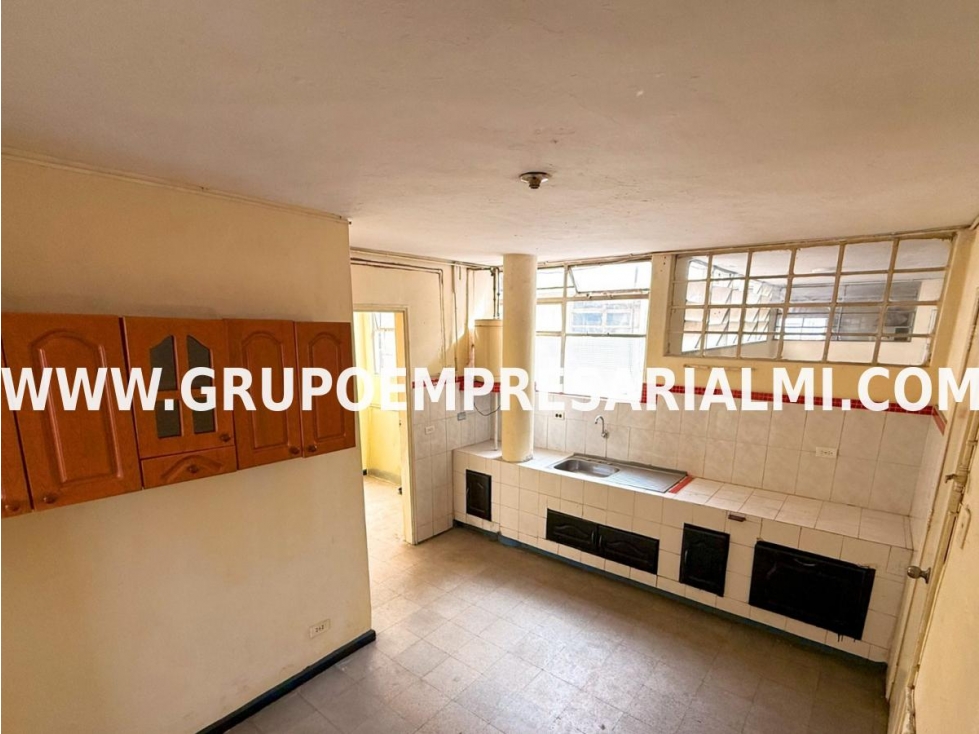 APARTAMENTO DÚPLEX EN ARRIENDO - SECTOR VILLA HERMOSA COD: 6384 — foto 2