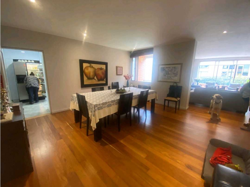 Apartamento en venta en Rosales con terraza privada — foto 4