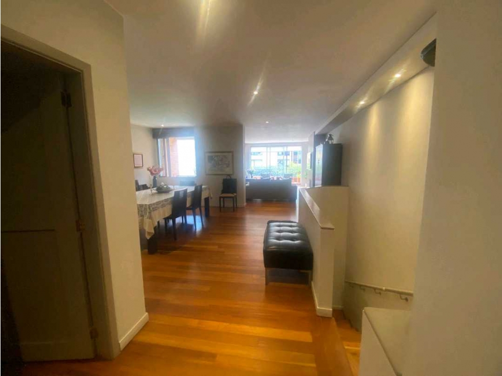 Apartamento en venta en Rosales con terraza privada — foto 5