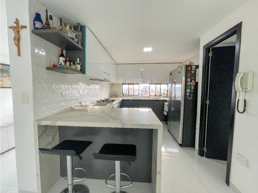 APARTAMENTO DÚPLEX EN VENTA CABECERA PENTHOUSE — foto 3