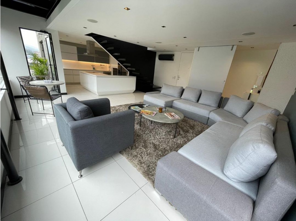 Apartamento dúplex en venta Edificio Setai, El Poblado, Medellín — foto 3