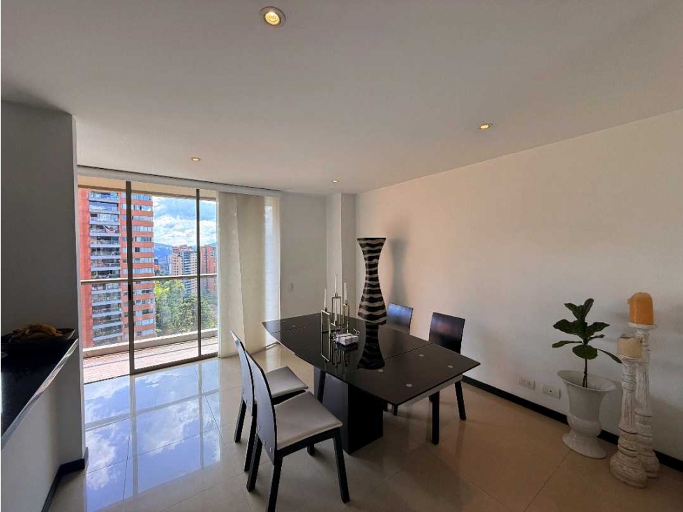 Apartamento Dúplex en Venta, El Poblado - Medellín — foto 4
