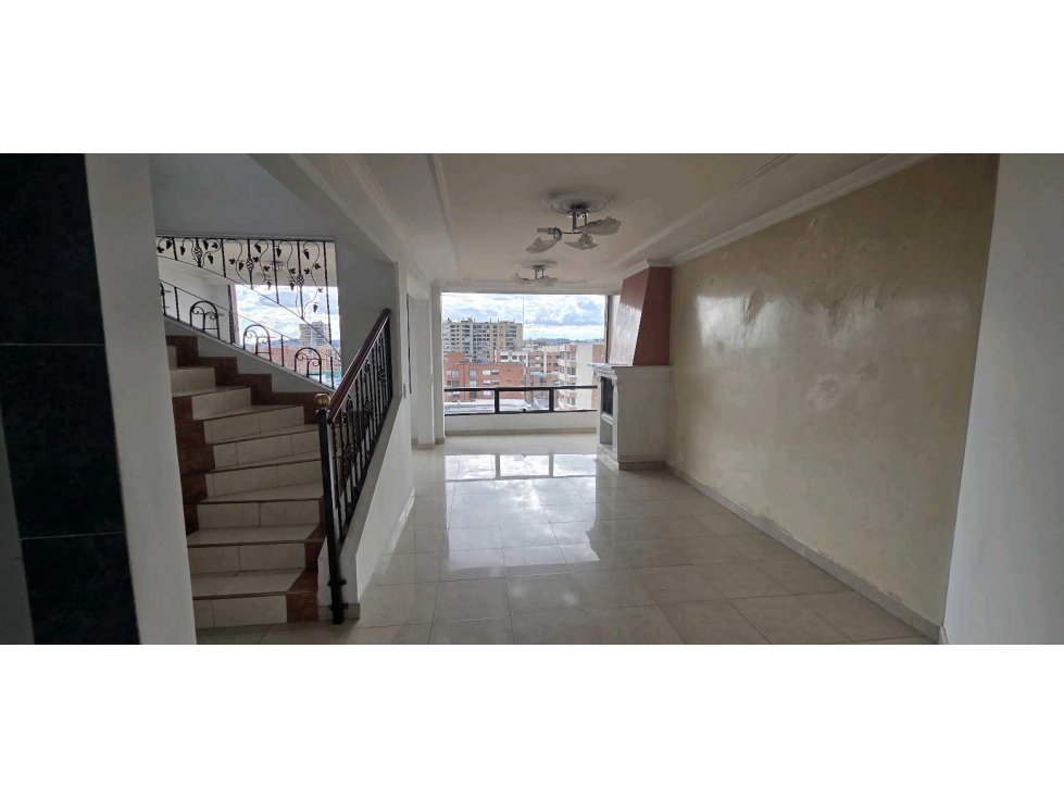 Apartamento Dúplex Para Remodelacion en Venta en Cedritos — foto 4