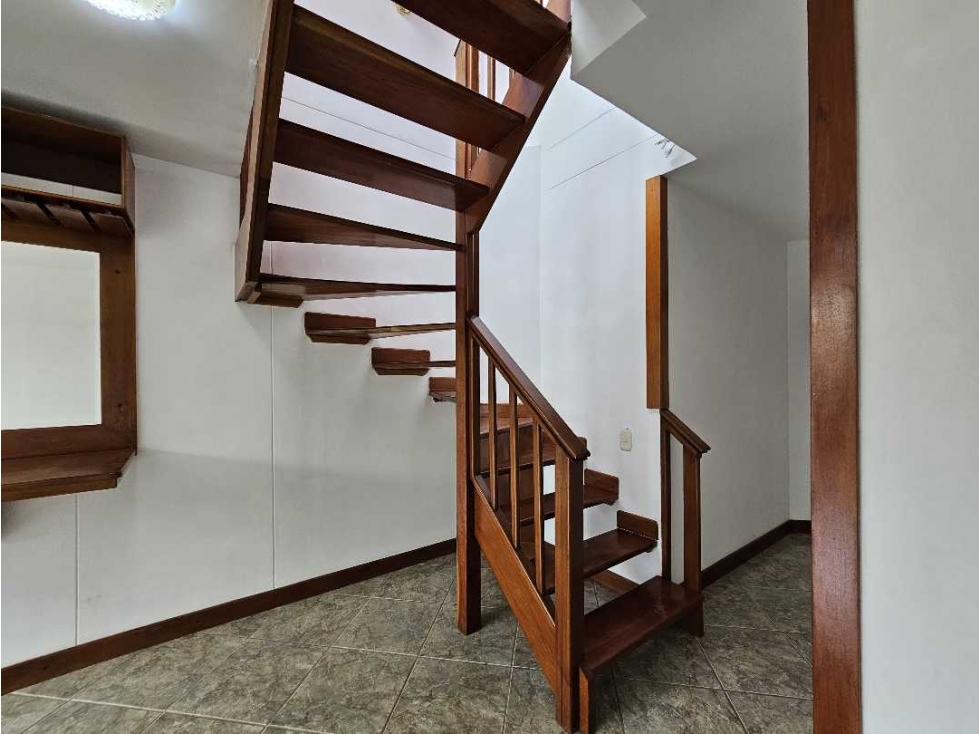 Apartamento Dúplex en venta en Envigado/ El Trianon — foto 5