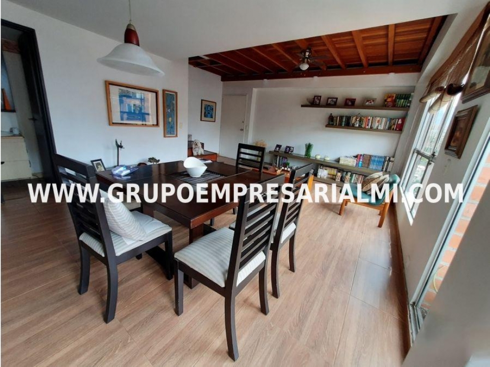 APARTAMENTO DÚPLEX EN VENTA - SECTOR LOMA DE LAS BRUJAS COD: 31670 — foto 3