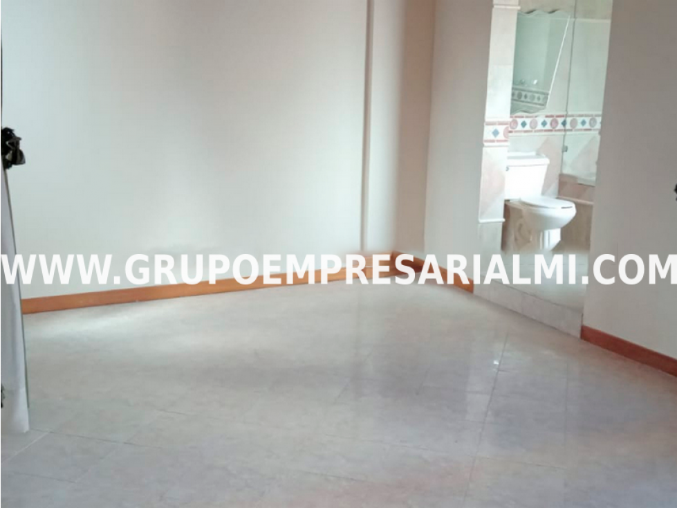 APARTAMENTO DÚPLEX EN VENTA - SECTOR LAURELES COD: 31943 — foto 4