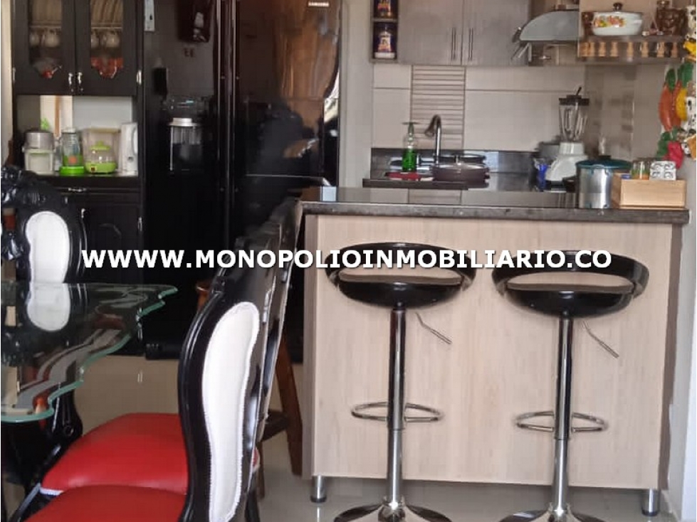 APARTAMENTO DUPEX EN VENTA - SECTOR CABAÑAS, BELLO COD: 25801