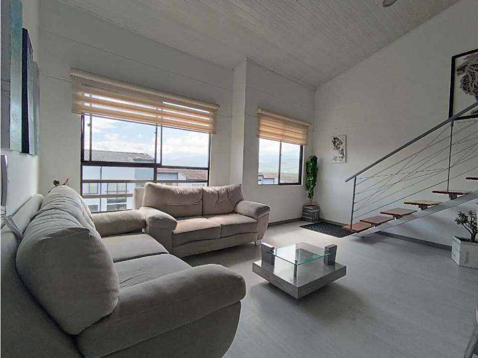 Apartamento Duplex 4 alcobas Conjunto Cerrado La Linda Manizales