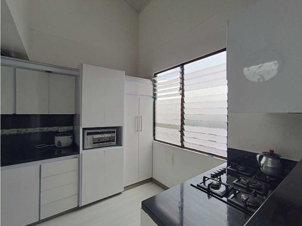 Apartamento Duplex 4 alcobas Conjunto Cerrado La Linda Manizales — foto 5