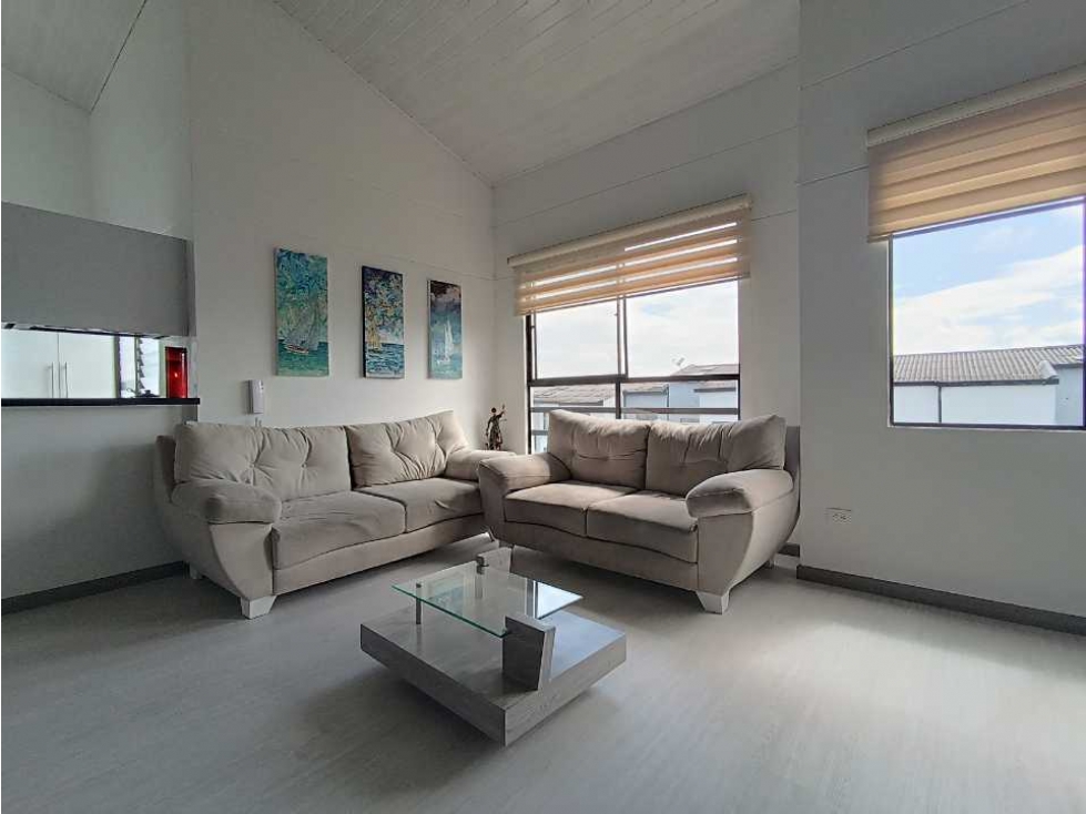 Apartamento Duplex 4 alcobas Conjunto Cerrado La Linda Manizales — foto 2