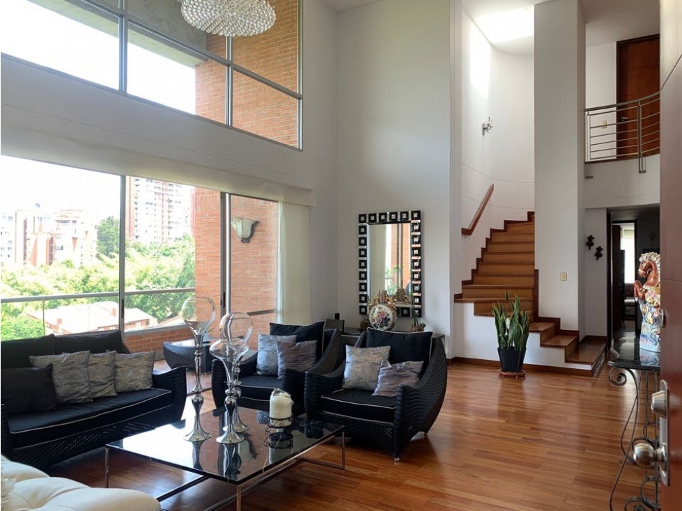 Apartamento Duplex Benedictinos 236 metros 1800 millones — foto 4