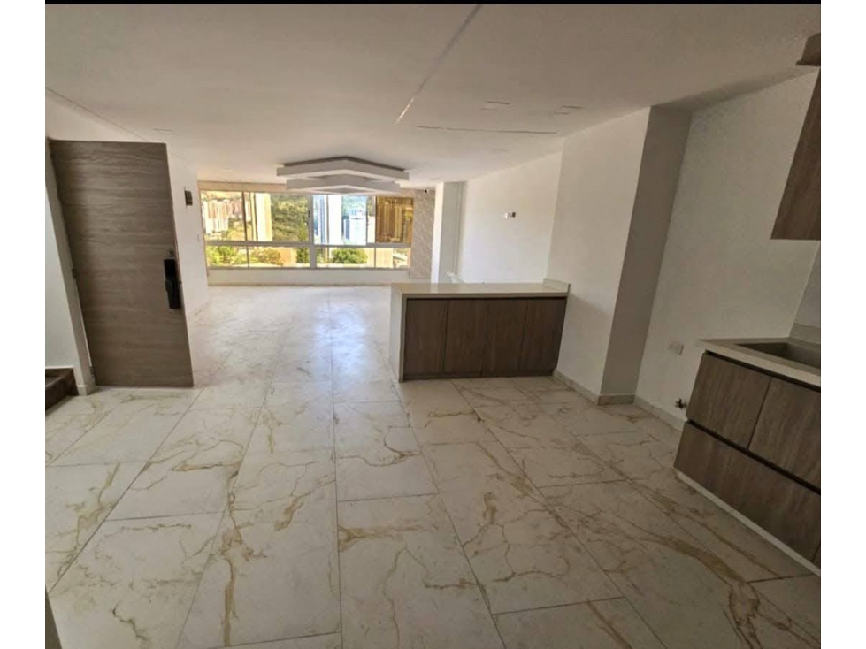 APARTAMENTO DUPLEX | CABAÑAS, BELLO EN VENTA F444