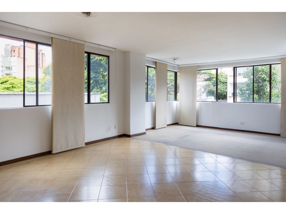 Apartamento Duplex cerca al Primer Parque de Laureles — foto 2