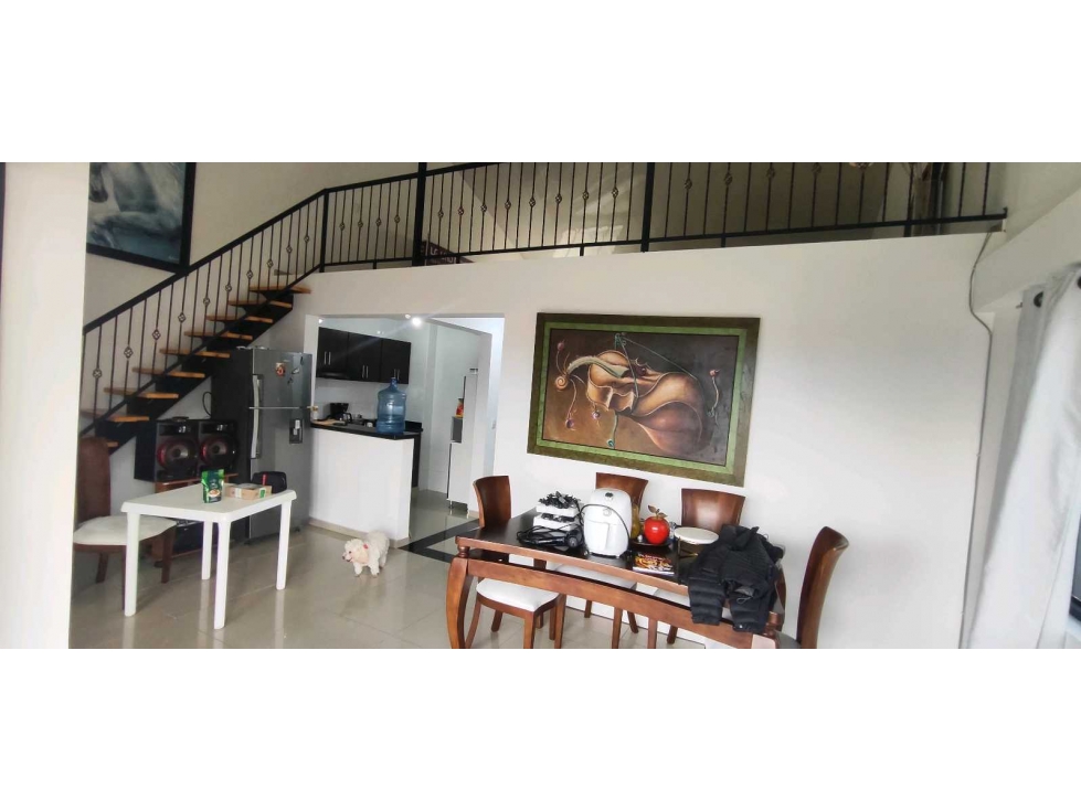 Apartamento duplex de 150 M2 en 350 mill en La Mesa Cund