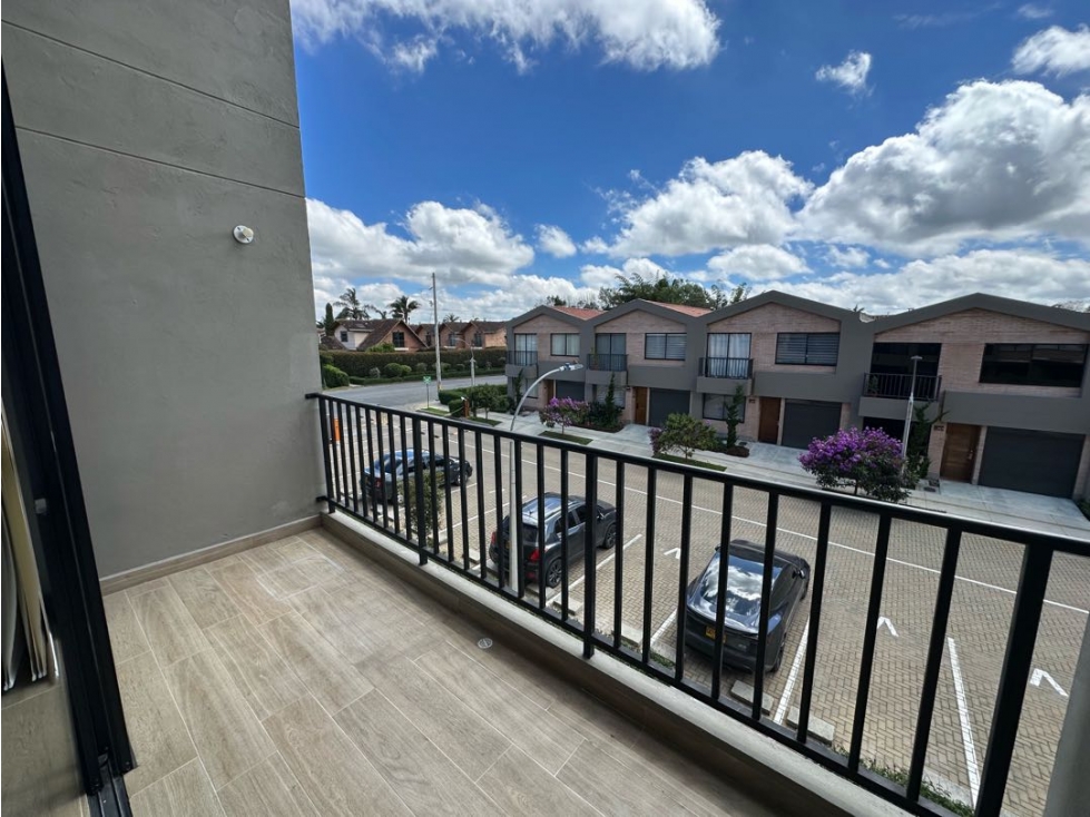 Apartamento duplex en Alquiler Gualanday