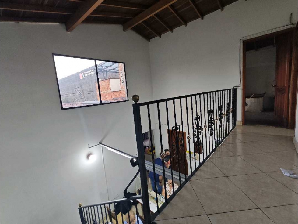 APARTAMENTO DUPLEX EN BARRIO ALCALÁ, ENVIGADO — foto 4