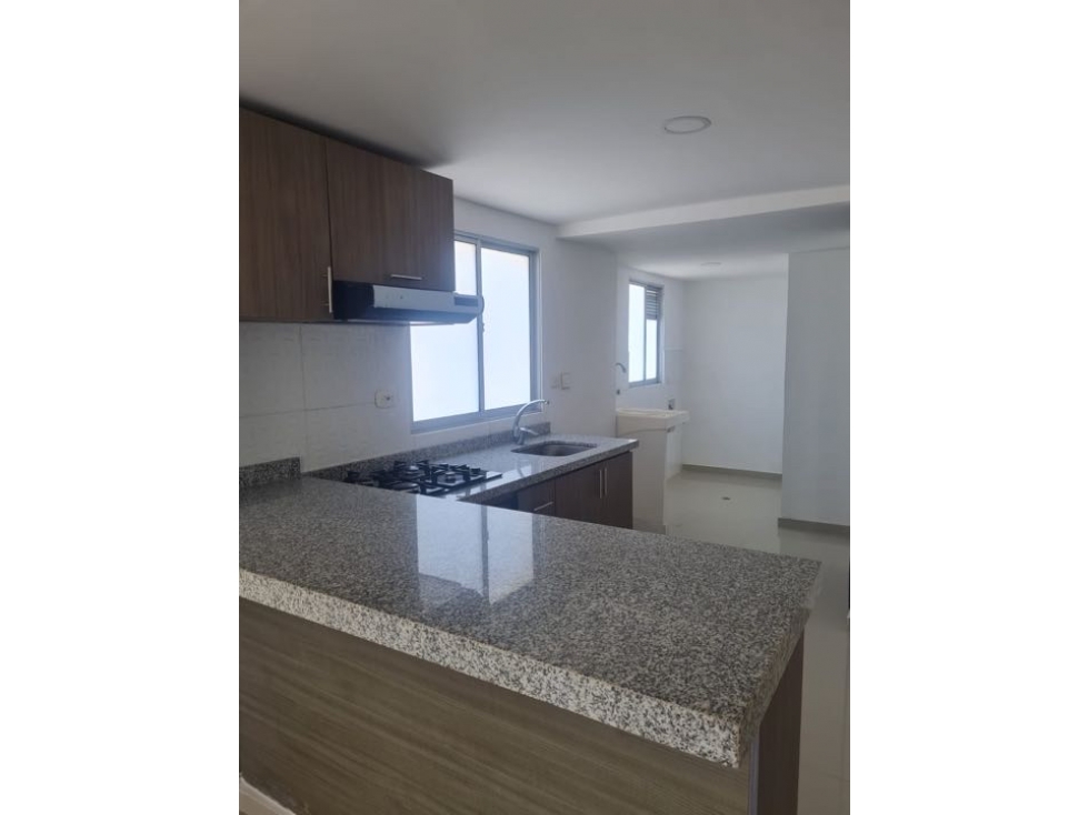 APARTAMENTO DUPLEX EN VENTA 3 HABITACIONES Ciudad jardín — foto 5