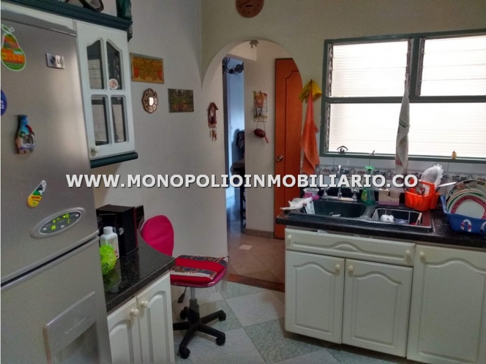 APARTAMENTO DUPLEX EN VENTA - SECTOR GRANADA, BELEN COD: 19429 — foto 3