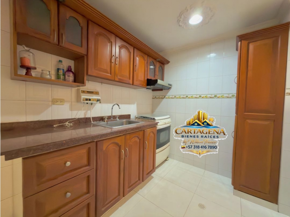 Apartamento Duplex en Venta, Edificio El Parque, La Concepción, CTG — foto 4