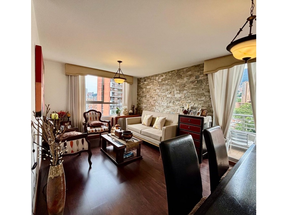 Apartamento duplex en venta el poblado cerca a Santa Fe