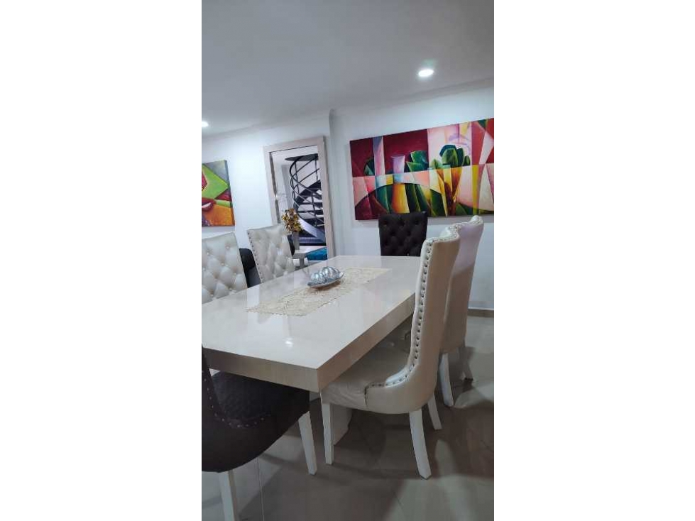Apartamento Duplex en venta en Laureles P2 C 6555135 — foto 6