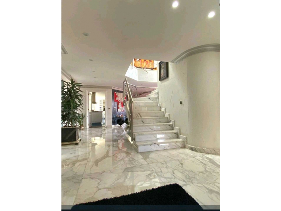 APARTAMENTO DUPLEX EN VENTA EN SANTA BARBARA CENTRAL