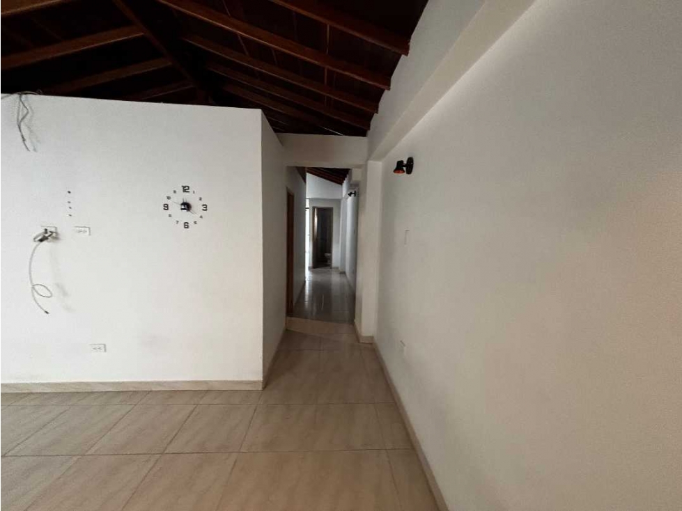 Apartamento duplex en venta en Itagüí, San Isidro — foto 4