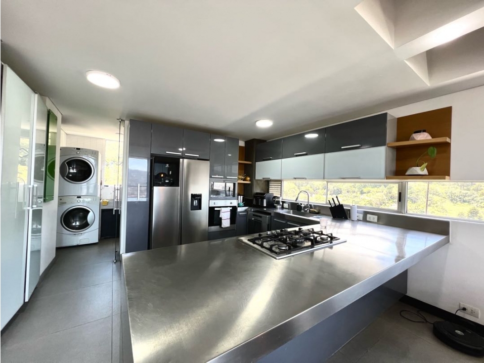 APARTAMENTO DUPLEX EN VENTA POBLADO, LOMA DEL TESORO — foto 5