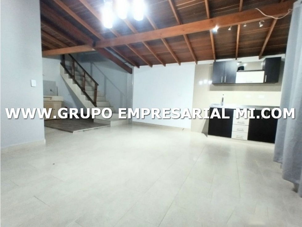 APARTAMENTO DUPLEX EN VENTA - SECTOR OBRERO, BELLO COD: 26693