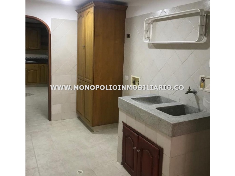 APARTAMENTO DUPLEX EN VENTA - SECTOR LAURELES COD: 21856 — foto 3