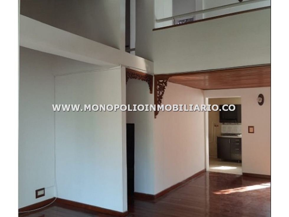 APARTAMENTO DUPLEX EN VENTA - SECTOR SAN DIEGO, EL POBLADO COD: 19742 — foto 2