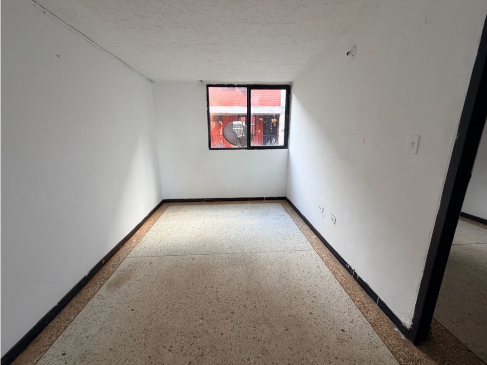 APARTAMENTO DUPLEX EN VENTA SUR DE CALI CR CUMBRES DEL REFUGIO — foto 5