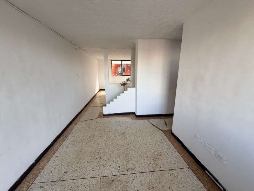 APARTAMENTO DUPLEX EN VENTA SUR DE CALI CR CUMBRES DEL REFUGIO — foto 6