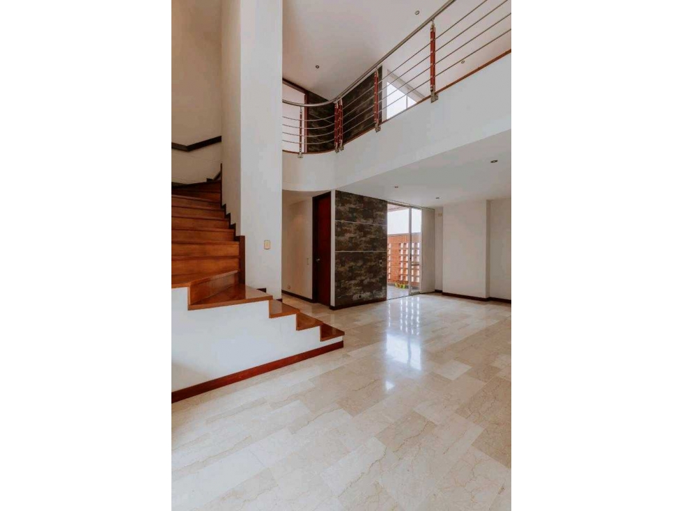 Apartamento Duplex En Venta Sector Benedictinos — foto 3