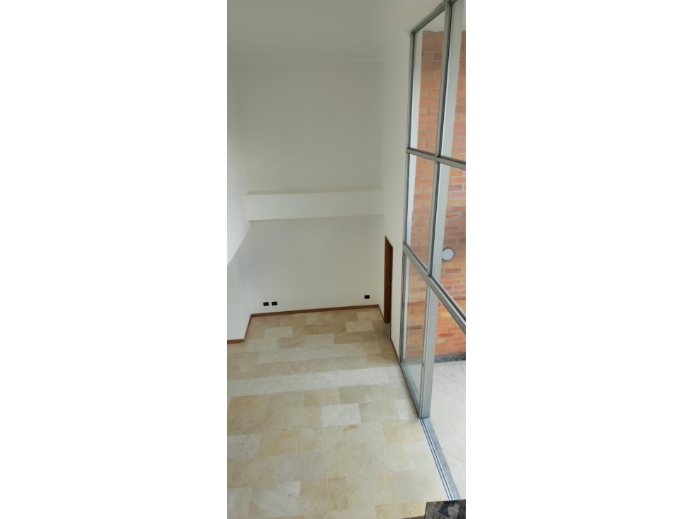 Apartamento Duplex en venta, Sector Santa Teresita - Laureles — foto 3