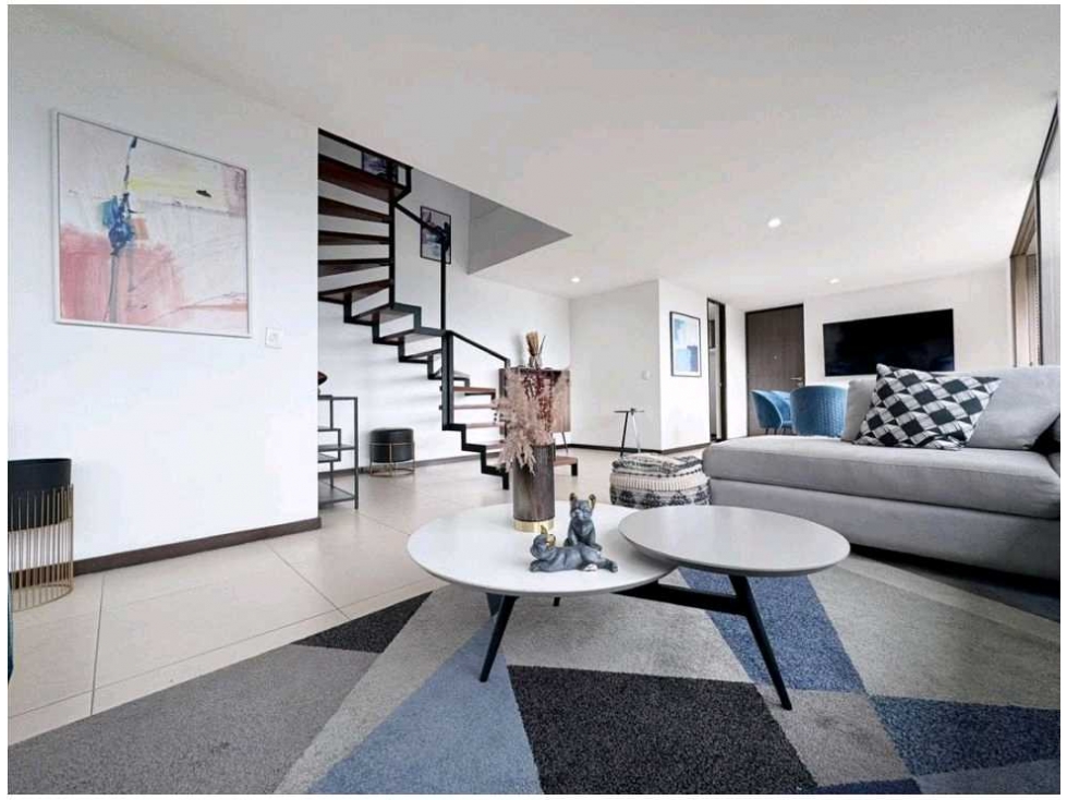 Apartamento duplex sector Padre Marianito Poblado — foto 4