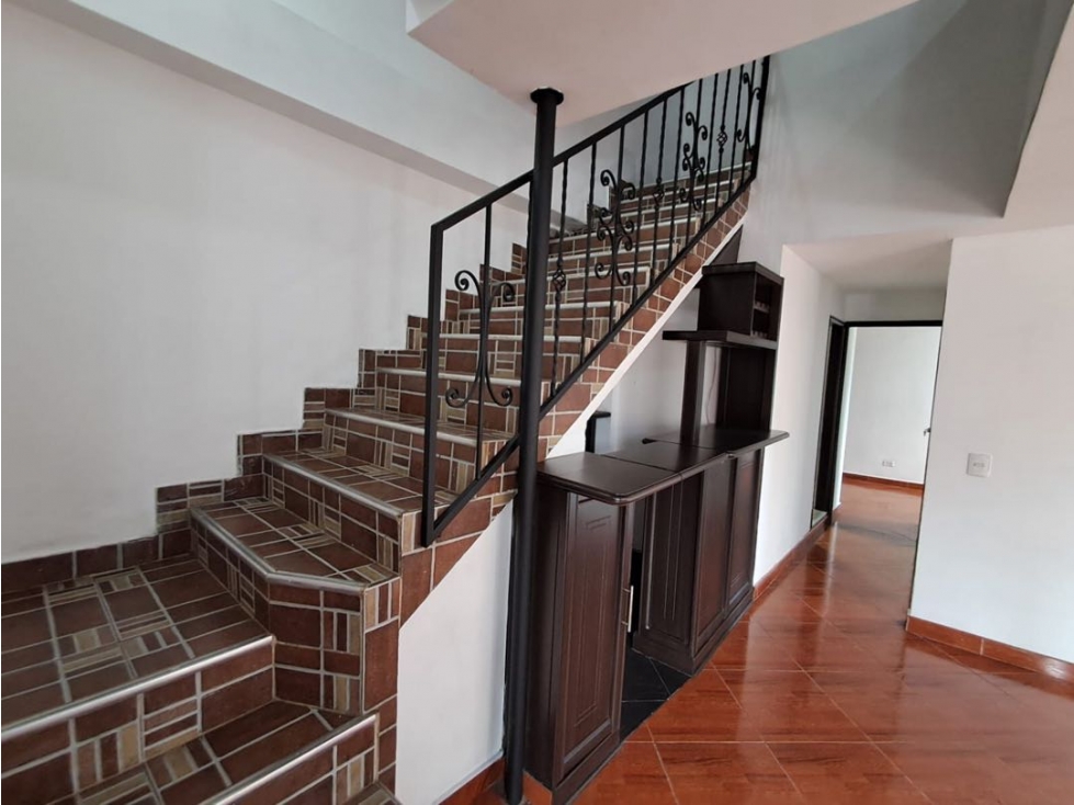 Apartamento Duplex Venta en Itagui